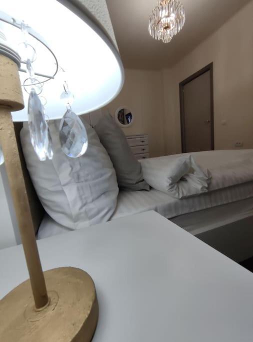 Relax Downtown Suite Constanta Luaran gambar